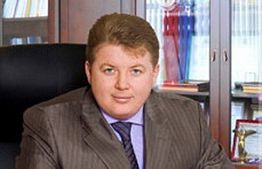 Мэр Пензы Роман Чернов разнял драку молодых людей на улице Московской Мэр Пензы Роман Чернов разнял драку молодых людей на улице Московской