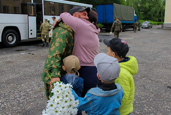 В Пензе встретили вернувшихся с военной спецоперации росгвардейцев