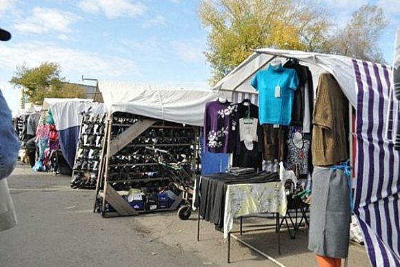 В Пензенской области мигранты продавали наркотики в палатке на рынке