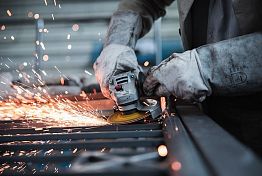 В Пензе работодатель разместил вакансии с дискриминацией по возрасту и полу