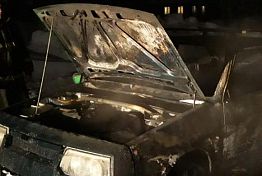 Под Каменкой вспыхнул ВАЗ-2109