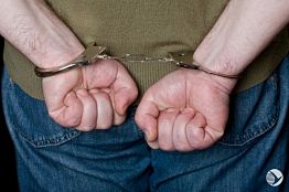 В Пензе осудили мужчину, задушившего занавеской гостя из Тольятти В Пензе осудили мужчину, задушившего занавеской гостя из Тольятти