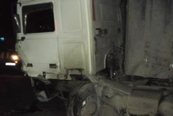 В Пензенской области водитель «Мерседеса» погиб из-за столкновения с фурой