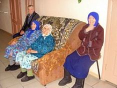 Кому дом казенный, а кому — родной