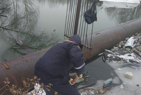 В Терновке местные жители нашли в реке мертвого мужчину