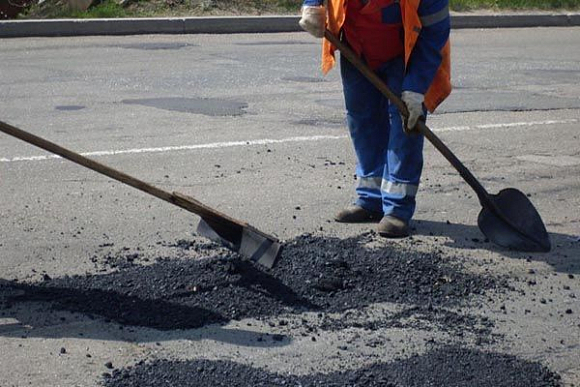 В Пензе осталось провести ямочный ремонт на 1,5 тыс. кв. метров дорог