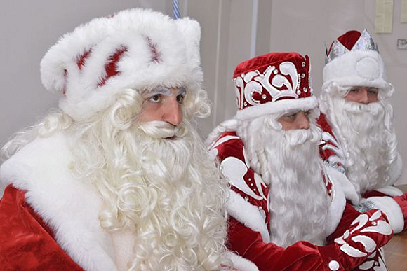 Пензенских Дедов Морозов покажут на «Первом канале»