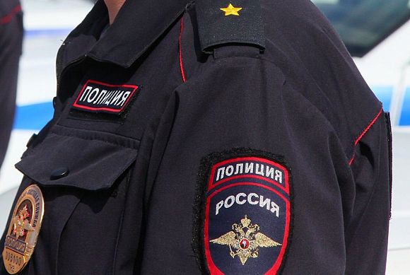 В Шемышейке мужчина душил дочь соседки из-за уборки