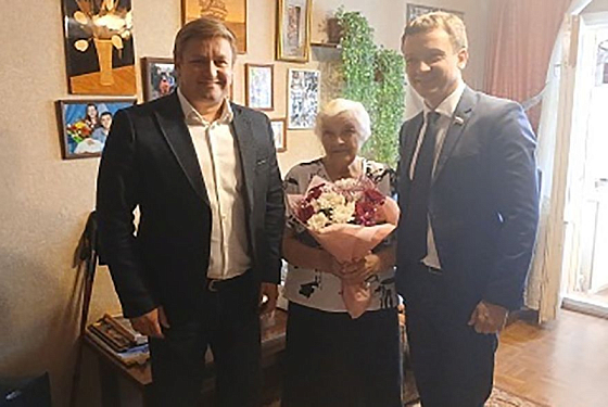 В Пензе с 90-летием поздравили жительницу блокадного Ленинграда Валентину Полюхину