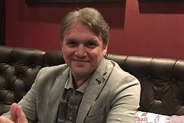 Евгений Куликов выхаживает больную мать: «Кроме меня ее никто не понимает» Евгений Куликов выхаживает больную мать: «Кроме меня ее никто не понимает»