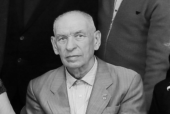 Биография Анатолия Разинова
