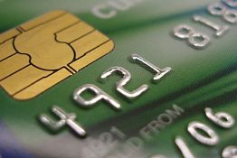 Пензячка, снявшая с чужой банковской карты 45 тыс. рублей, попала под амнистию