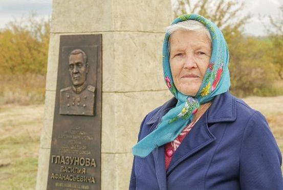 В Колышлейском районе открыт памятник Василию Глазунову