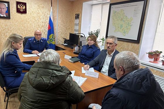 Жители Вадинского района пожаловались прокурору на отсутствие газа