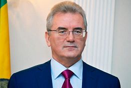 Белозерцев поздравил Токаева в победой на выборах Белозерцев поздравил Токаева в победой на выборах