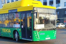 На ряде пензенских маршрутов не открывали все двери для пассажиров
