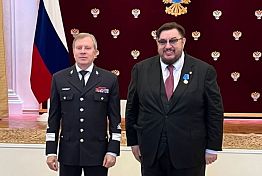 Высокой награды достоин