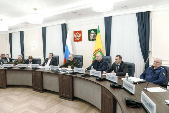 Мельниченко поручил главам районов готовиться к пожароопасному сезону