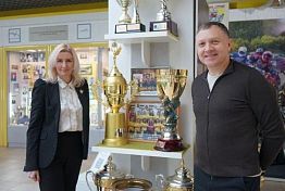 Евгения Бочкарева и Дмитрий Лаврентьев обсудили развитие массового спорта Евгения Бочкарева и Дмитрий Лаврентьев обсудили развитие массового спорта