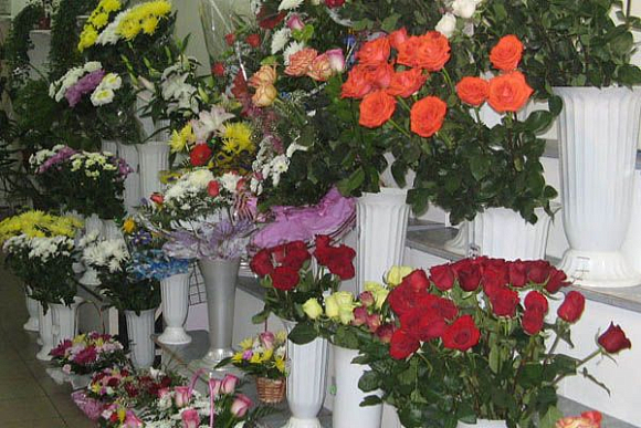 В Пензе снесут четыре сетевых цветочных магазина