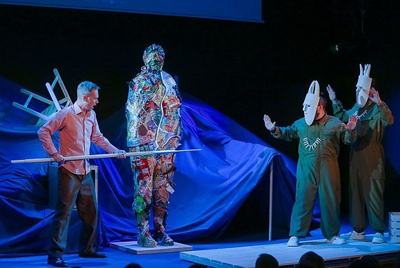 Пензенские зрители увидели «Мусорного короля»