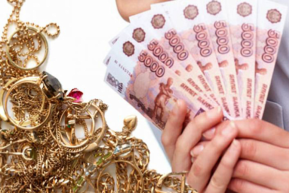 В Земетчино у 37-летней женщины украли 70 тыс. рублей и украшения