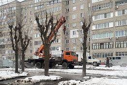 В Арбеково энергетики меняют поврежденный участок трубопровода В Арбеково энергетики меняют поврежденный участок трубопровода