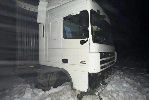 Появились фото с места смертельной аварии в Каменском районе