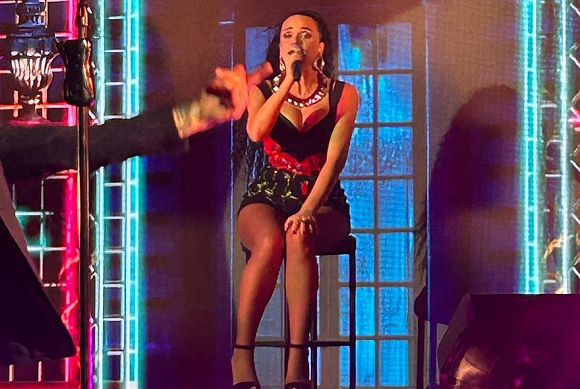 Певица Слава угрожает пензенским обидчицам энергетическим ударом