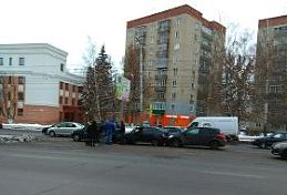 В Пензе на пр. Победы утром столкнулись 3 автомобиля