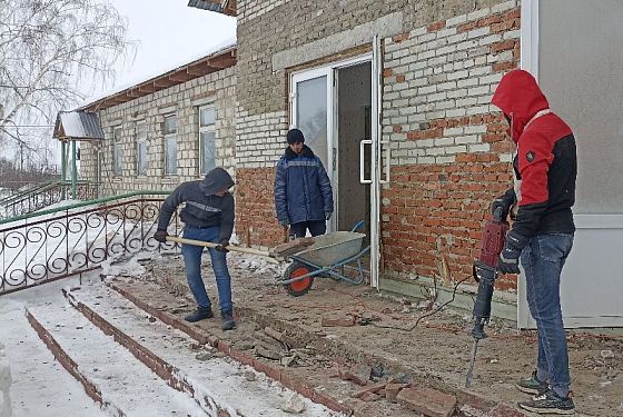 45 млн рублей выделили на капремонт корпуса Земетчинской районной больницы