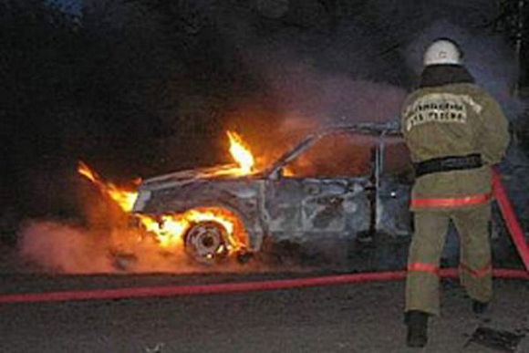 В Пензе ночью сгорели Ford Focus и «ВАЗ-2114»