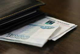 В пользу пенсионерки из Кузнецка с мошенницы взыскали 430 тысяч рублей 