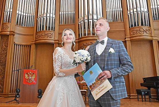В Пензенской области идет сезон выездных регистраций свадеб