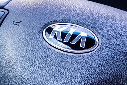 Пензенец отсудил у управляйки компенсацию за помятый автомобиль Пензенец отсудил у управляйки компенсацию за помятый автомобиль