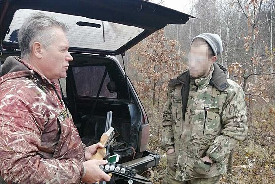 В Сосновоборском районе во время охоты пострадал человек