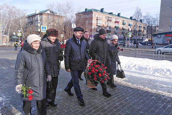 В Пензе почтили память жителей и защитников блокадного Ленинграда
