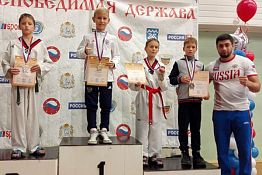Пензенские спортсмены завоевали 17 медалей турнира по тхэквондо Пензенские спортсмены завоевали 17 медалей турнира по тхэквондо