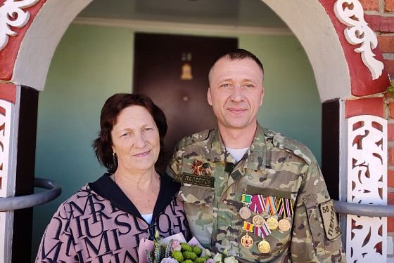 Подарок герою: пензячка посвятила бойцу СВО стихотворение