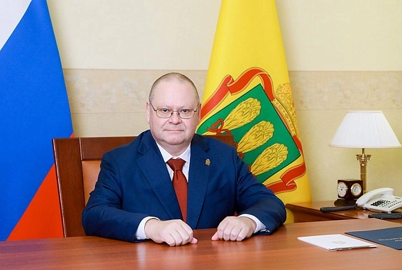 Олег Мельниченко поздравил пензенцев с Праздником Весны и Труда