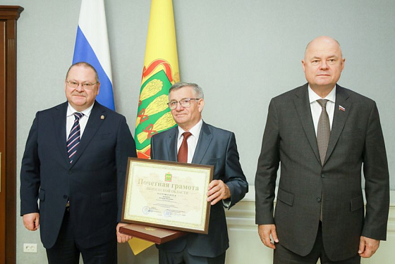 Владимиру Подобеду вручили Почетную грамоту Пензенской области