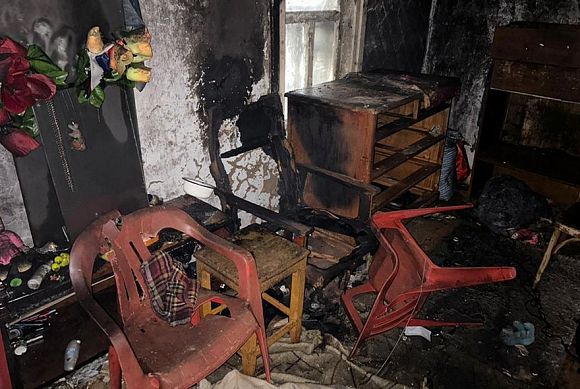 Появились фото с места смертельного пожара в Сердобске