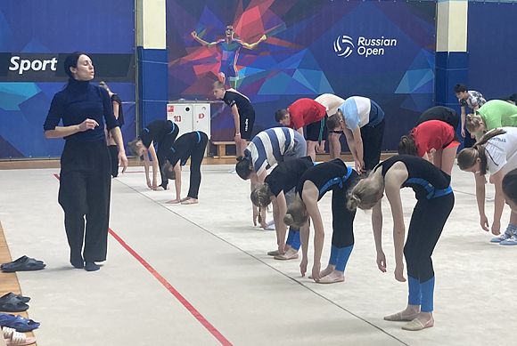 На базе «Олимпийского» не первую неделю живут и тренируются 43 спортсмена из ДНР||Фото автора В «Олимпийском» состоялся мастер-класс для спортсменов из ДНР