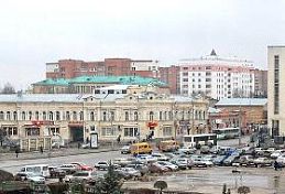 Ночь, улица, фонарь — в Пензе подросток порезался, круша плафоны Ночь, улица, фонарь — в Пензе подросток порезался, круша плафоны