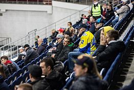 «Дизель» уступил столичной «Звезде» с разницей в одну шайбу «Дизель» уступил столичной «Звезде» с разницей в одну шайбу
