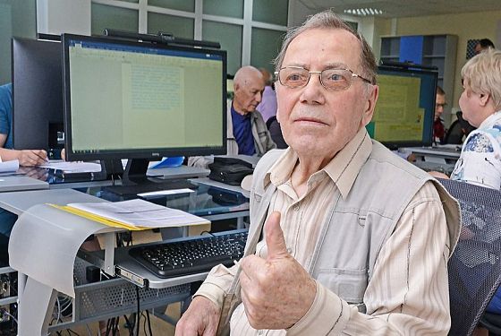 79-летний пензенец принял участие в соревнованиях по компьютерному многоборью