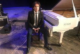 8 лучших идей, куда сходить на Старый Новый год в Пензе 13 и 14 января 2026: Кай Метов и «Лунные сказки»