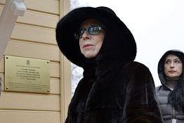 Инна Чурикова побывала в пензенских «Тарханах» Инна Чурикова побывала в пензенских «Тарханах»