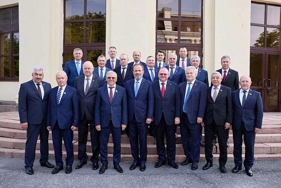 Вадим Супиков поделился с законодателями Приволжья опытом правового обеспечения развития массового спорта Вадим Супиков поделился с законодателями Приволжья опытом правового обеспечения развития массового спорта