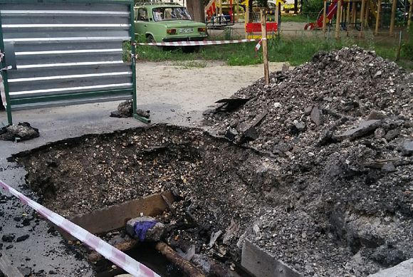 Жительница Пензы пожаловалась на яму с кипятком на ул. Пушкина